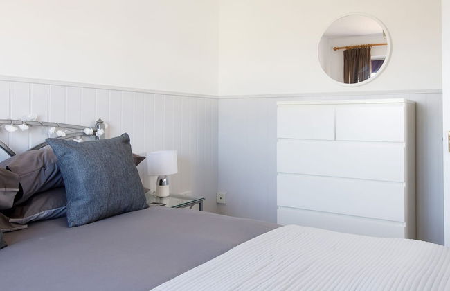 Newly Refurbished Seaside Escape - 5 Mins to Beach - Foto 27