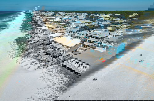 Foto 59 - Private Pool & .2 Miles to Beach + 4 Bikes - Heated Pool Option