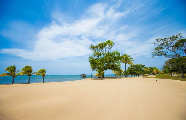 Lawson Rock - Yellowfish 211 2 Bedroom Condo by Redawning - Photo 25