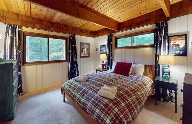 Treehouse Home Brought to you by GetAway Vacations - Foto 16