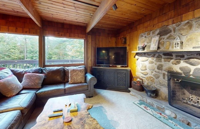 Treehouse Home Brought to you by GetAway Vacations - Foto 33