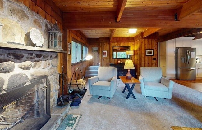 Treehouse Home Brought to you by GetAway Vacations - Foto 36
