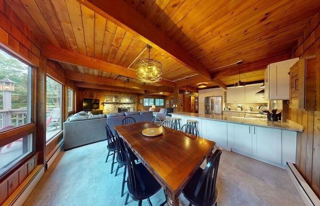 Treehouse Home Brought to you by GetAway Vacations - Foto 25