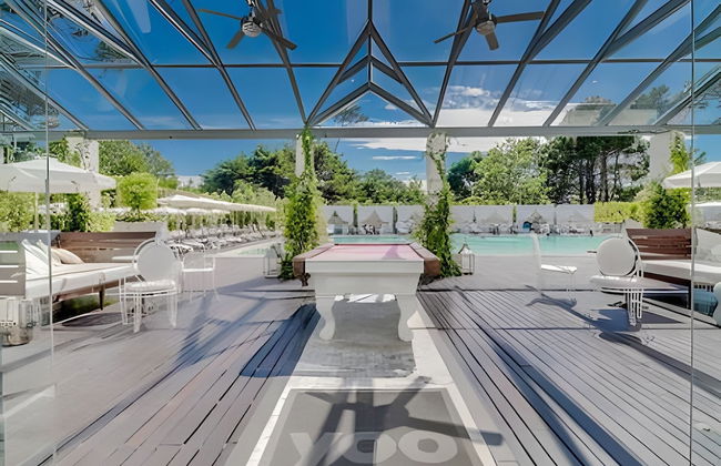 Oceana Suites Yoo - Photo 17