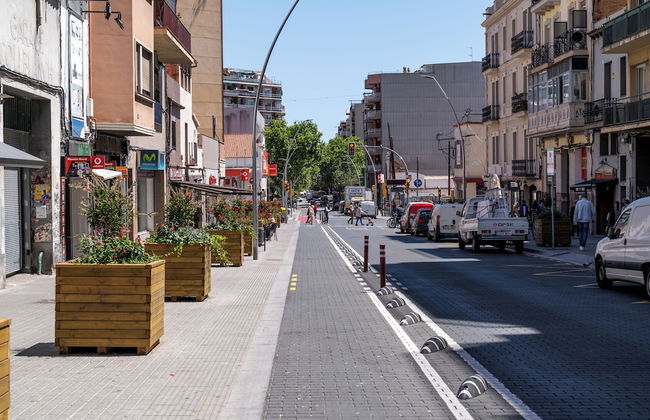 Limehome Barcelona Plaça Pirineus - Photo 49