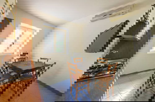Photo 15 - Ros'House