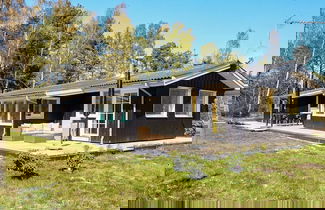 Foto 1 - 7 Person Holiday Home in Hojby