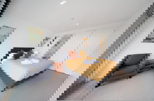 Foto 2 - Blackrock Apartments