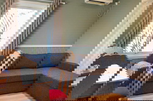 Foto 8 - 5 Person Holiday Home in Svelgen-by Traum