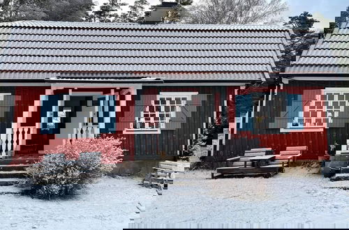 Foto 1 - 6 Person Holiday Home in Jarna-by Traum