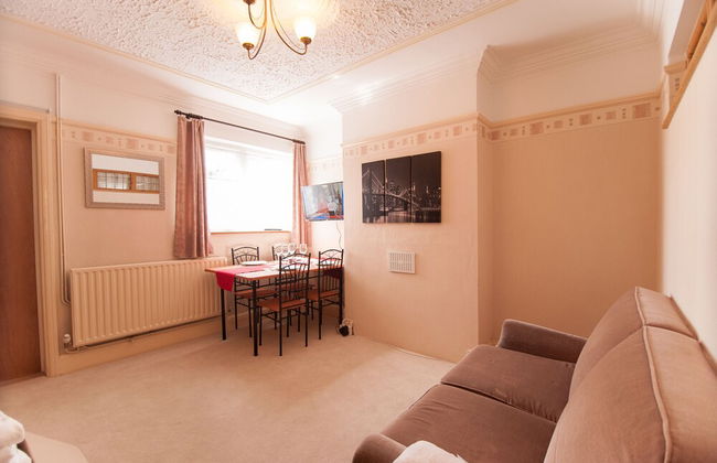 Watford stays - 4bed house - Foto 16