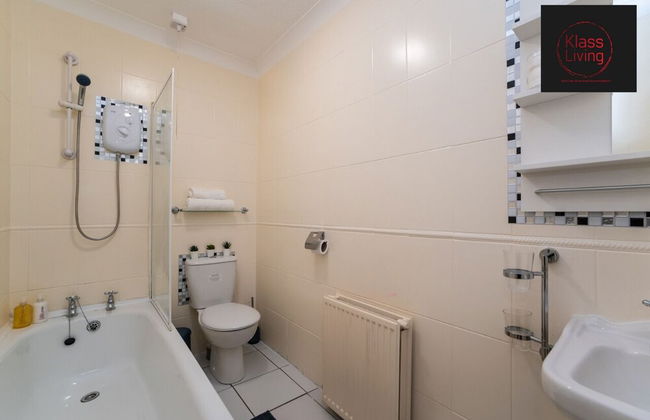 One Bedroom Apartment by Klass Living Serviced Accommodation Coatbridge - Albion Apartment with Wifi and Parking - Foto 15