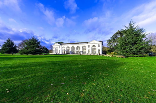 Photo 51 - Grand Apartments Kew Gardens