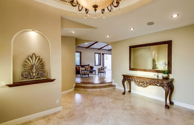 Tropical 5BR La Jolla Retreat by NamaStay - Foto 2