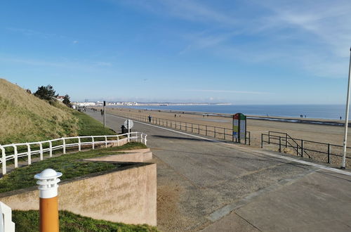 Foto 15 - Captivatingly Stunning 2-bed Chalet in Bridlington