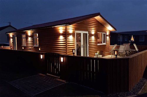 Photo 1 - Captivatingly Stunning 2-bed Chalet in Bridlington