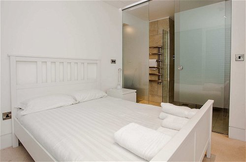 Foto 4 - Exquisite 2 Bedroom Apartment In Bank