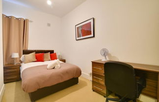 Photo 3 - Two Bedroom Serviced Apartment