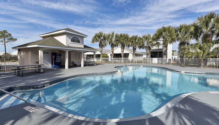 Photo 1 - Poolside Cabana by Book That Condo