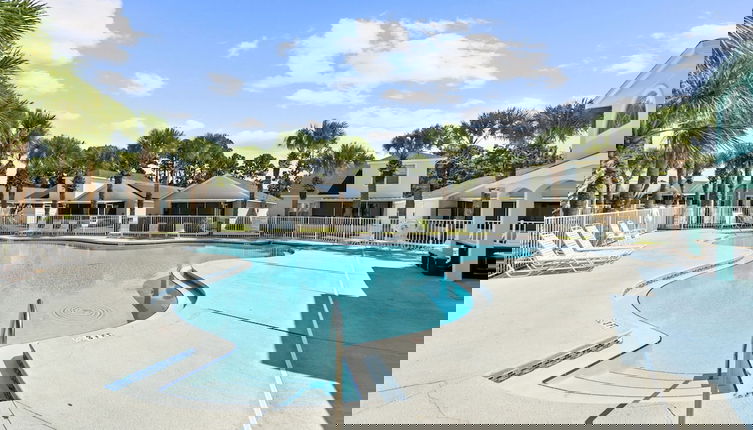 Foto 1 - Poolside Cabana by Book That Condo
