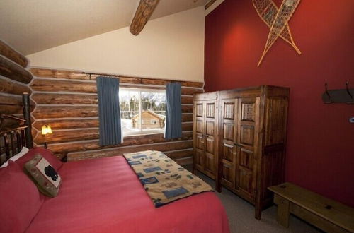 Photo 4 - Cowboy Heaven Cabins