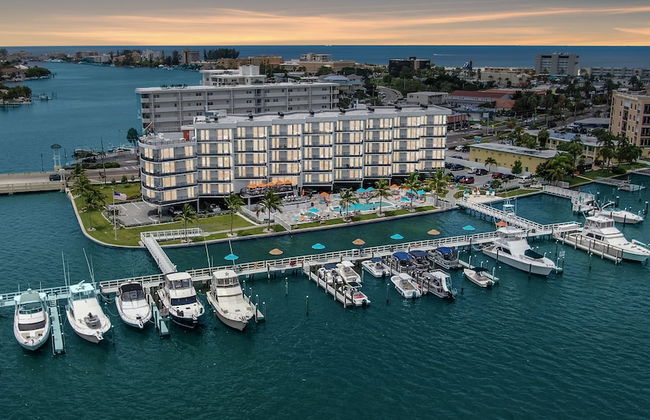 FUSION Resort Waterfront Suites - Foto 1