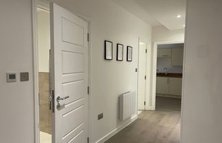 Photo 3 - Luxury - 2 Bed City Centre Location - Parking