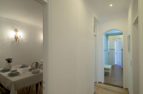 Foto 18 - Spacious Bairro Alto Apartment + Courtyard, By TimeCooler