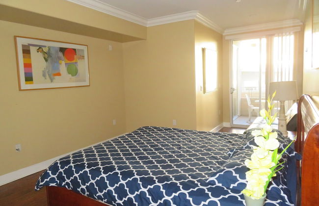 2 Bed 2 Bath in Studio City - Foto 38