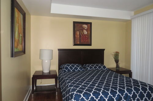 Photo 36 - 2 Bed 2 Bath in Studio City