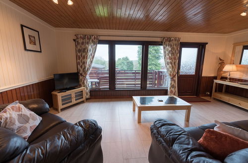 Photo 13 - Conifer Lodge 25 With Hot Tub, Newton Stewart