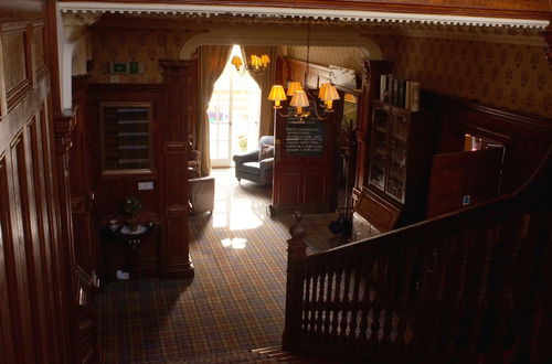 Photo 2 - Mansfield Castle Hotel