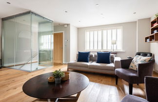 Photo 1 - The Norfolk Townhouse - Large & Stunning 5BDR Mews Home on Private Street