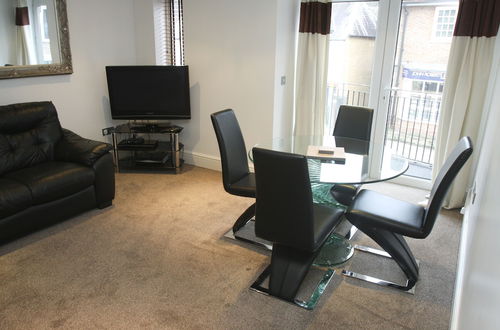 Photo 4 - 2 Bed Apt in Chorleywood Near Station