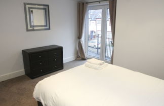 Photo 1 - 2 Bed Apt in Chorleywood Near Station