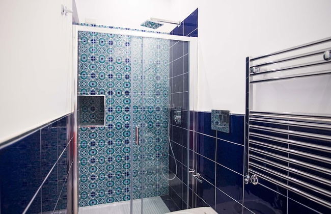 Spacious Villa with 4 rooms, pool, solarium & garden - Photo 17
