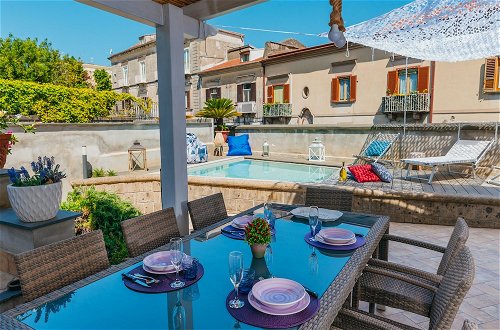 Photo 22 - Spacious Villa with 4 rooms, pool, solarium & garden