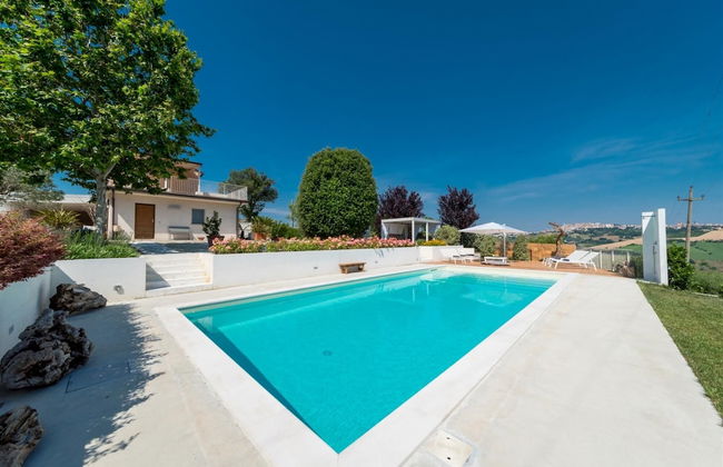 Casa Angela 6 in Monte Urano - Photo 1