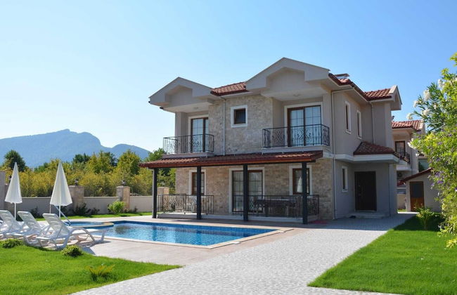 Stunning 4-bed Villa Konak Private & Pool - Foto 12