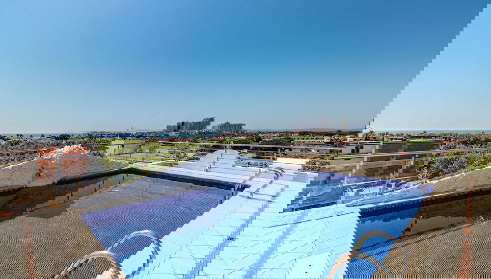 Primary image
