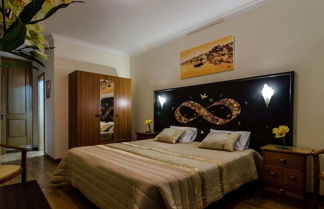 Foto 3 - This Warm and Comfortable Apartment is Located Just Outside the City of Lagos