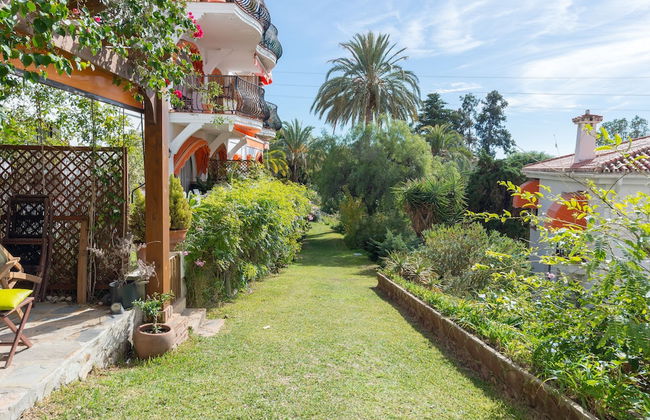 LU&CIA Apartamento El Jardín - Photo 18
