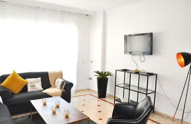 Luxury Apartment Avenida del Mar - Photo 8