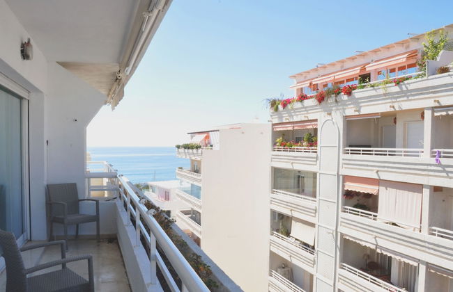 Luxury Apartment Avenida del Mar - Photo 22