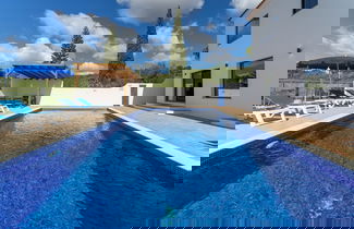 Foto 1 - Casa O Sonho Near Faro With Private Pool