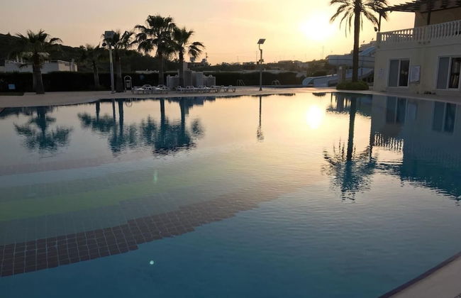 Stunning 4 Bedroom Private Villa - With Pool - Photo 11