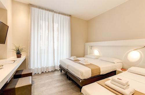 Photo 8 - Ecce Roma Suites