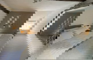 Photo 8 - One Abbey Lane