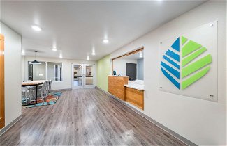Photo 2 - WoodSpring Suites Dallas Plano Central Legacy Drive