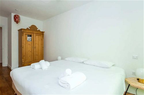 Foto 5 - Cosy 2 Bedroom Apartment With Great Outdoor Balcony